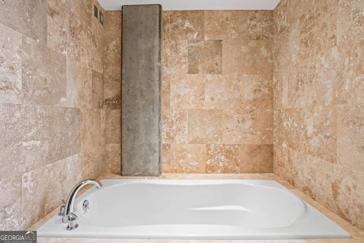 3180 Mathieson Drive NE # 1205