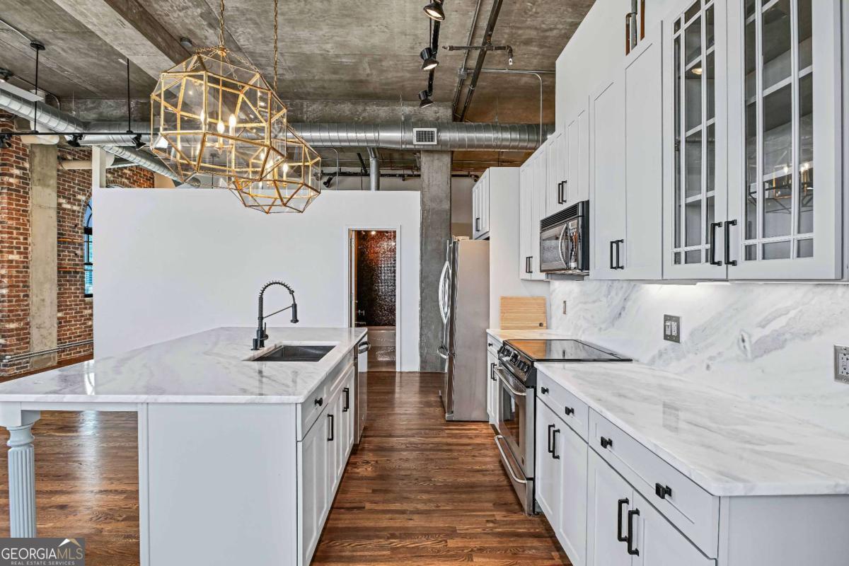 3180 Mathieson Drive NE # 1205