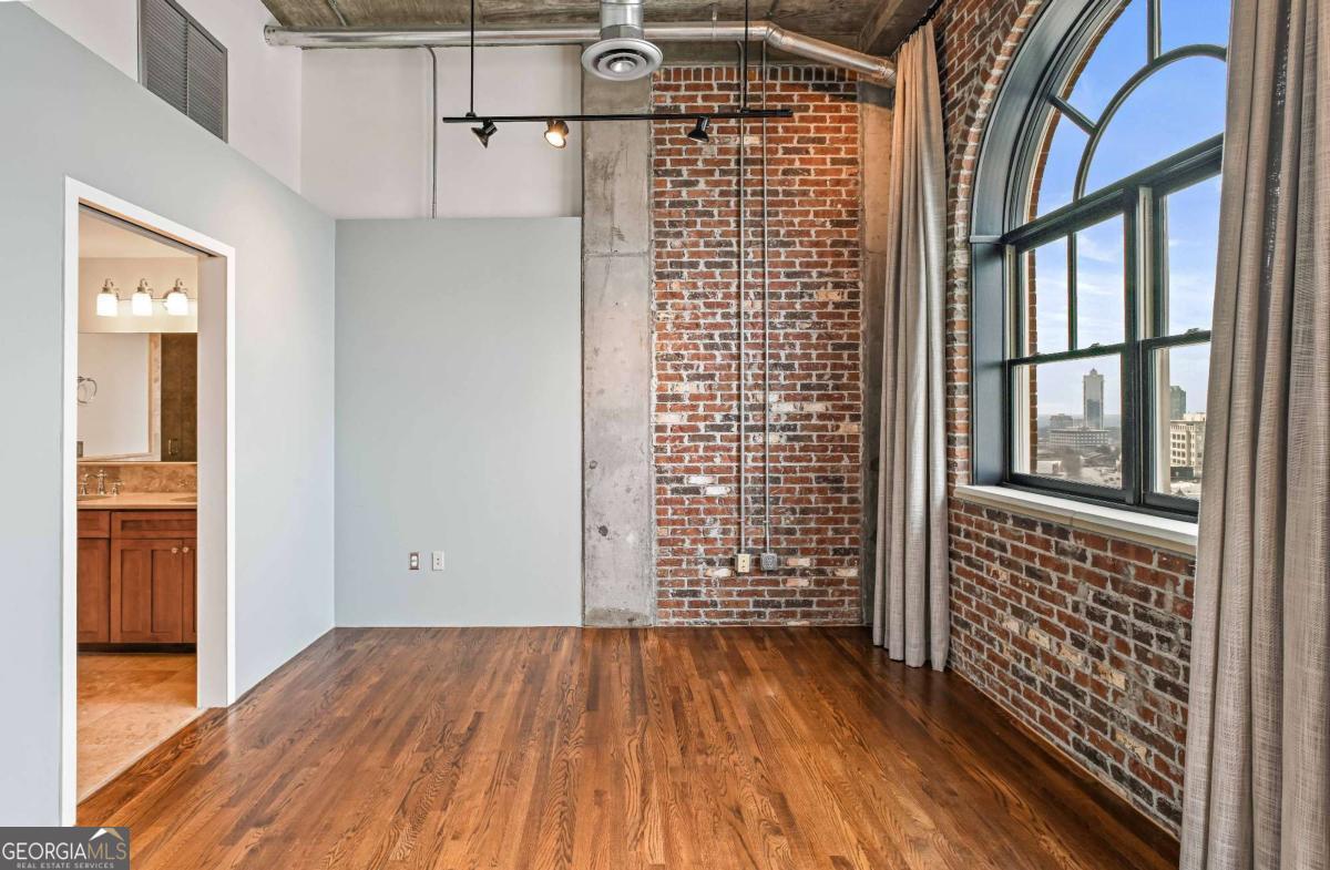 3180 Mathieson Drive NE # 1205