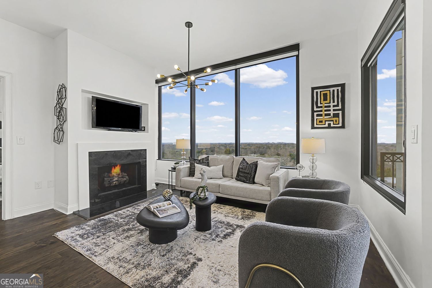 2828 Peachtree Road NW # 1704