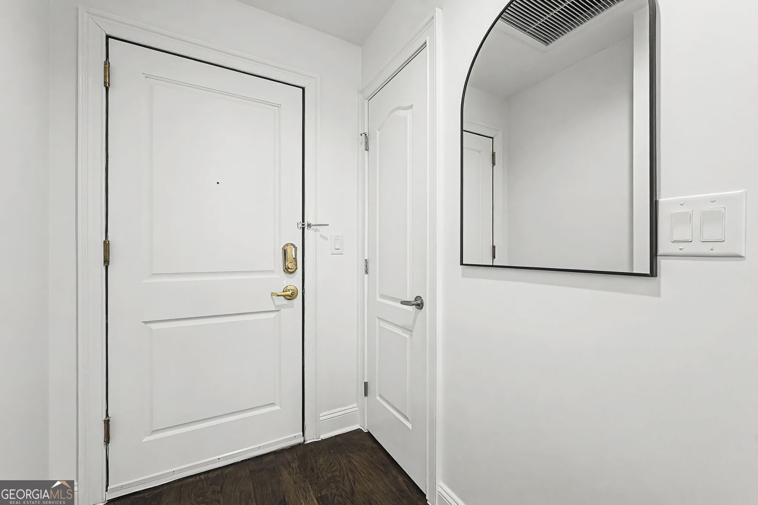 2828 Peachtree Road NW # 1704