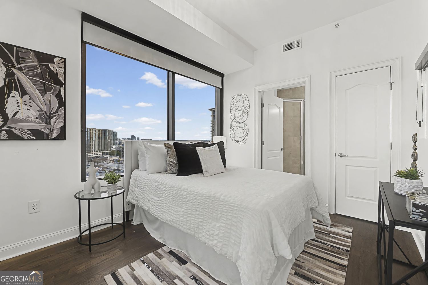 2828 Peachtree Road NW # 1704