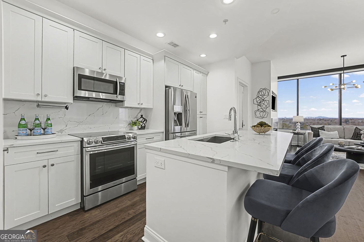 2828 Peachtree Road NW # 1704