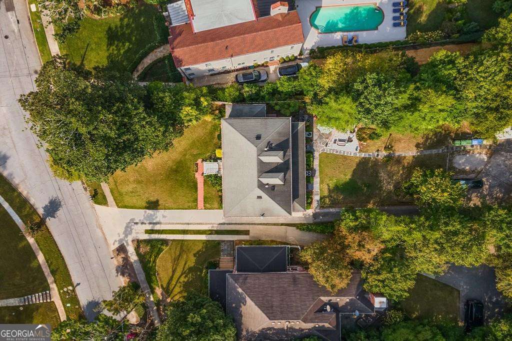140 Rumson Road NE