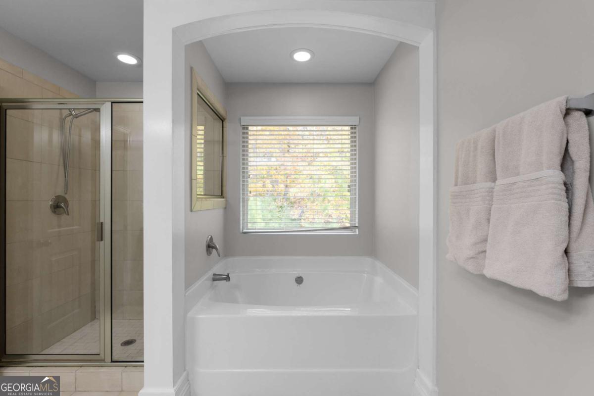 4142 Woodland Park Drive