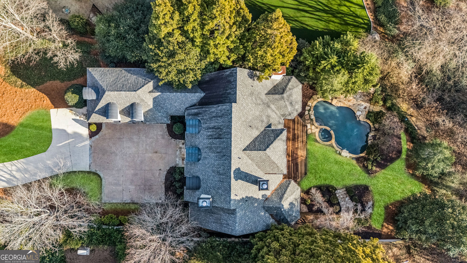 130 Blackland Road NW