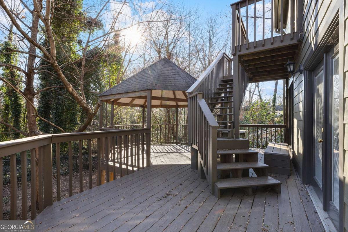 565 Timberland Drive