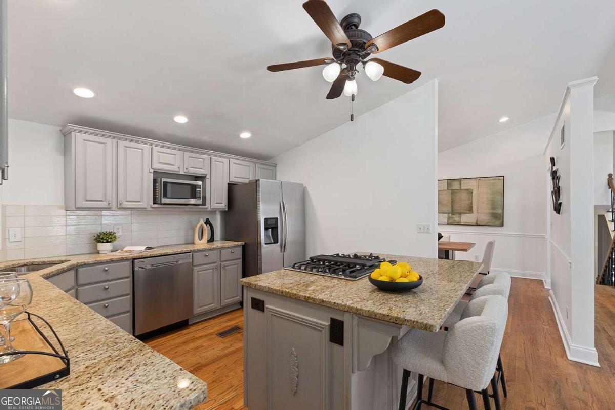 565 Timberland Drive