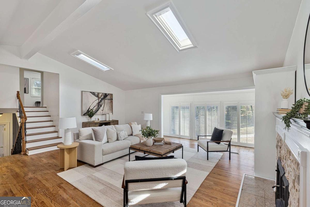 565 Timberland Drive