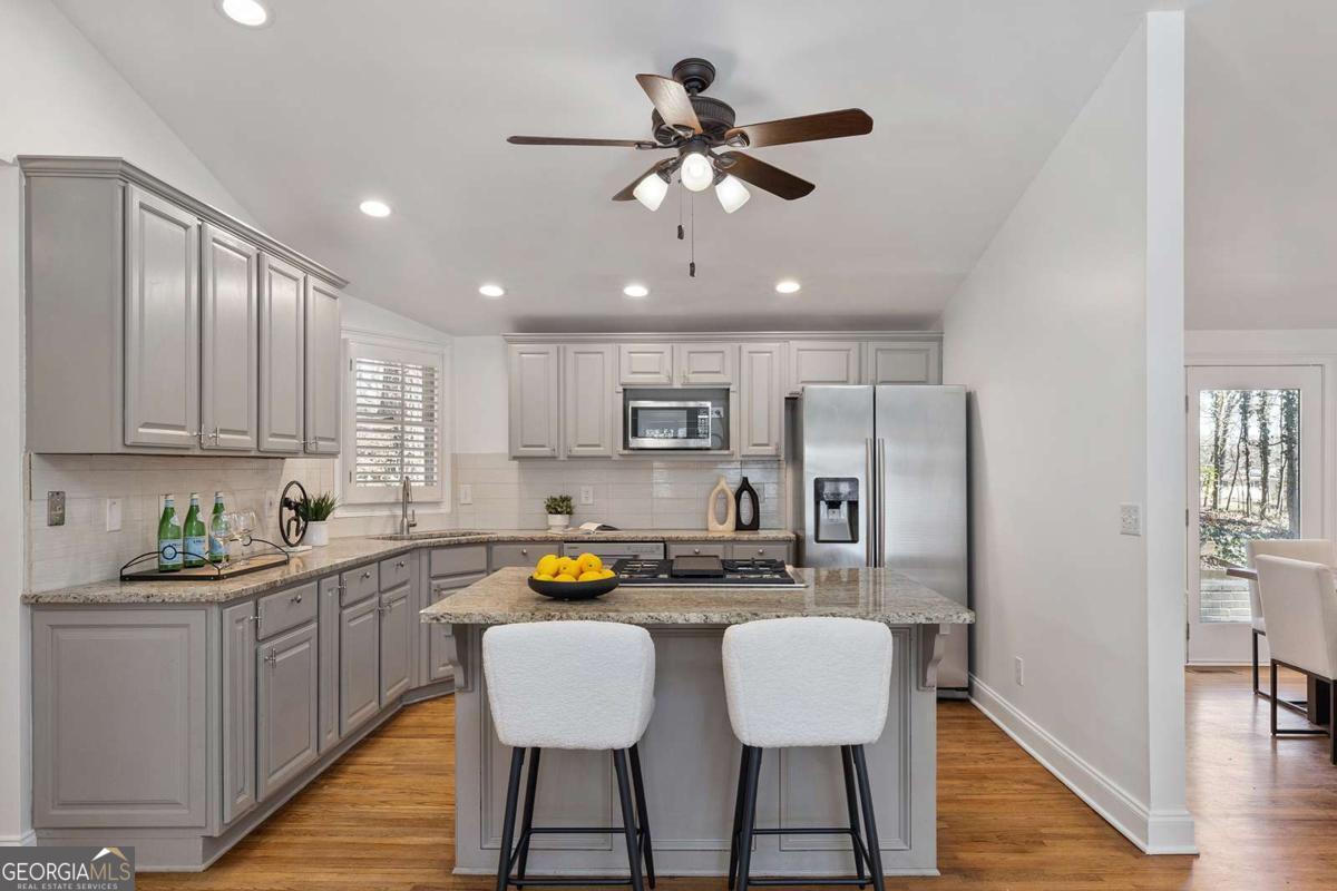 565 Timberland Drive