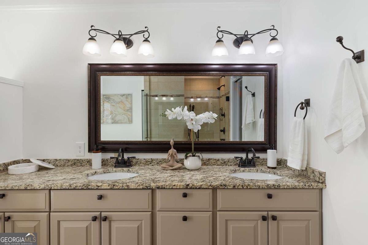 565 Timberland Drive