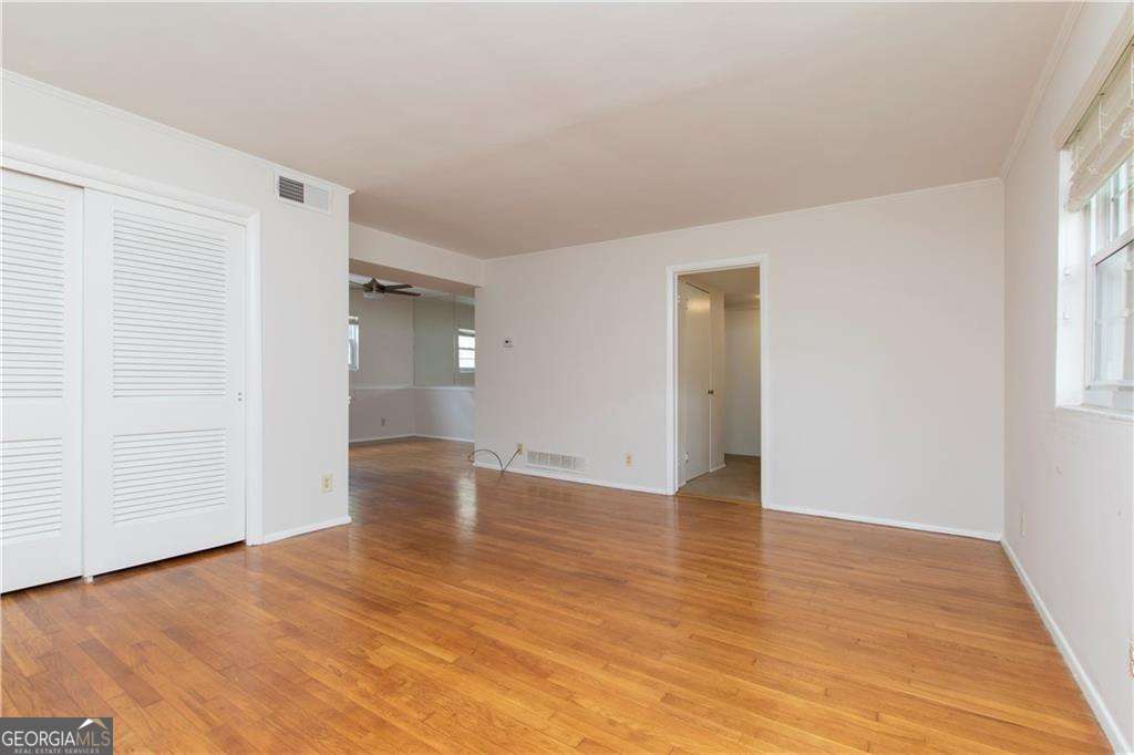 3660 Peachtree Road NE # J5