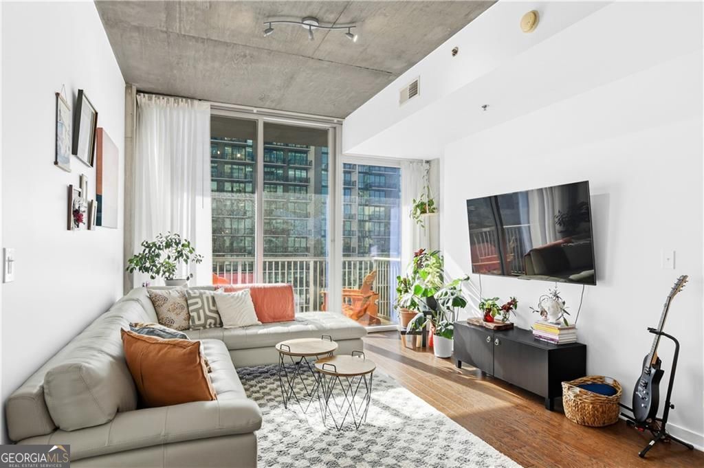 855 Peachtree Street NE # 2509