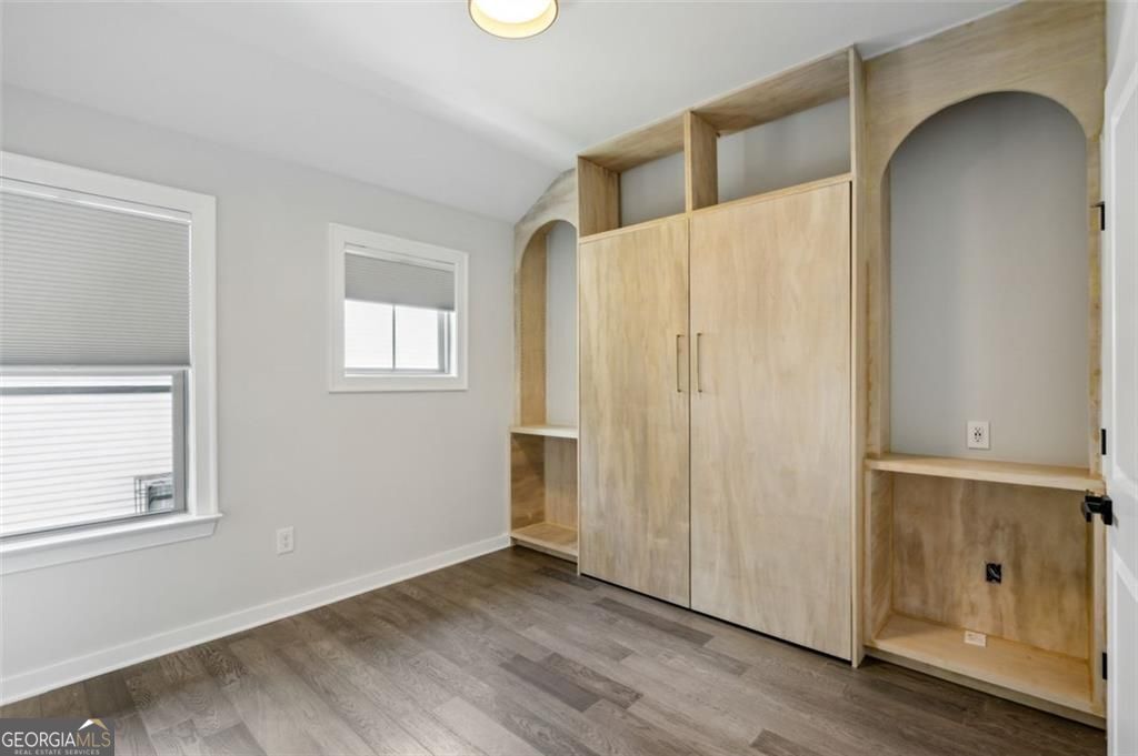 2090 Emmet Park Lane