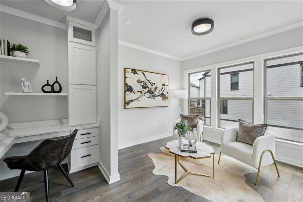 2090 Emmet Park Lane