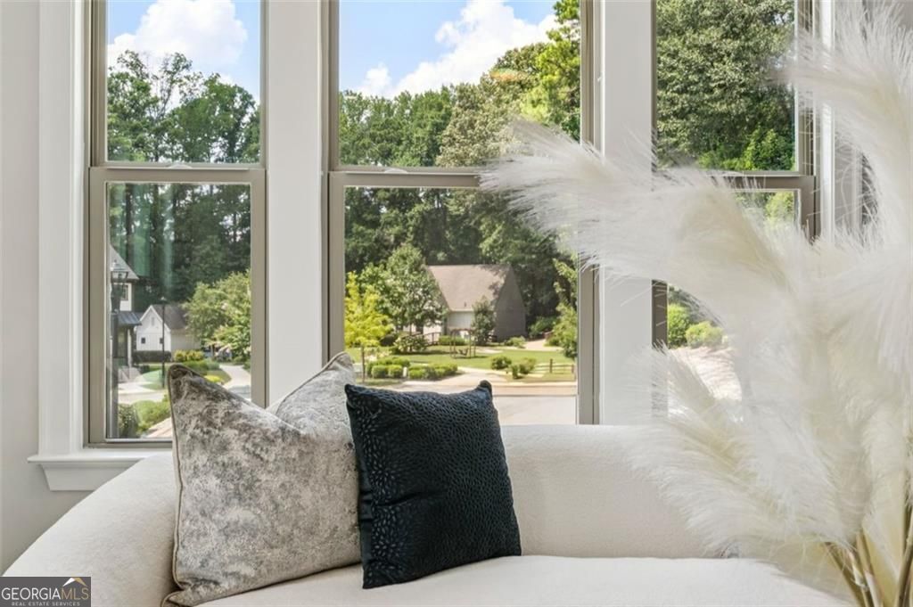 2090 Emmet Park Lane