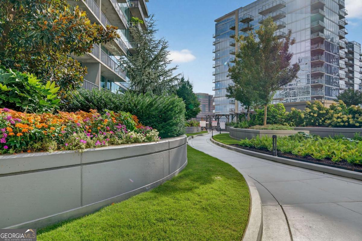 1080 Peachtree Street NE # 2611