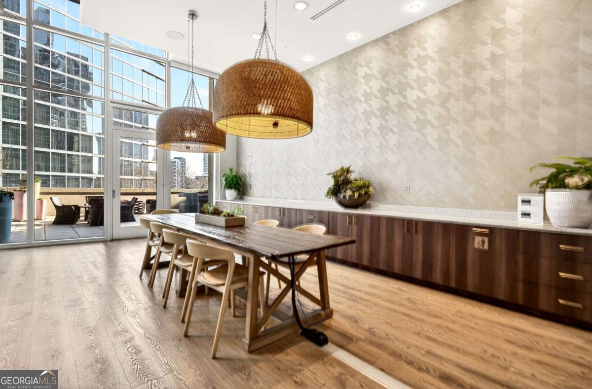 1080 Peachtree Street NE # 2611