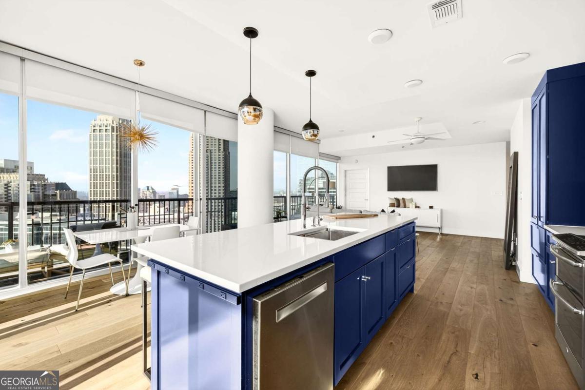 1080 Peachtree Street NE # 2611