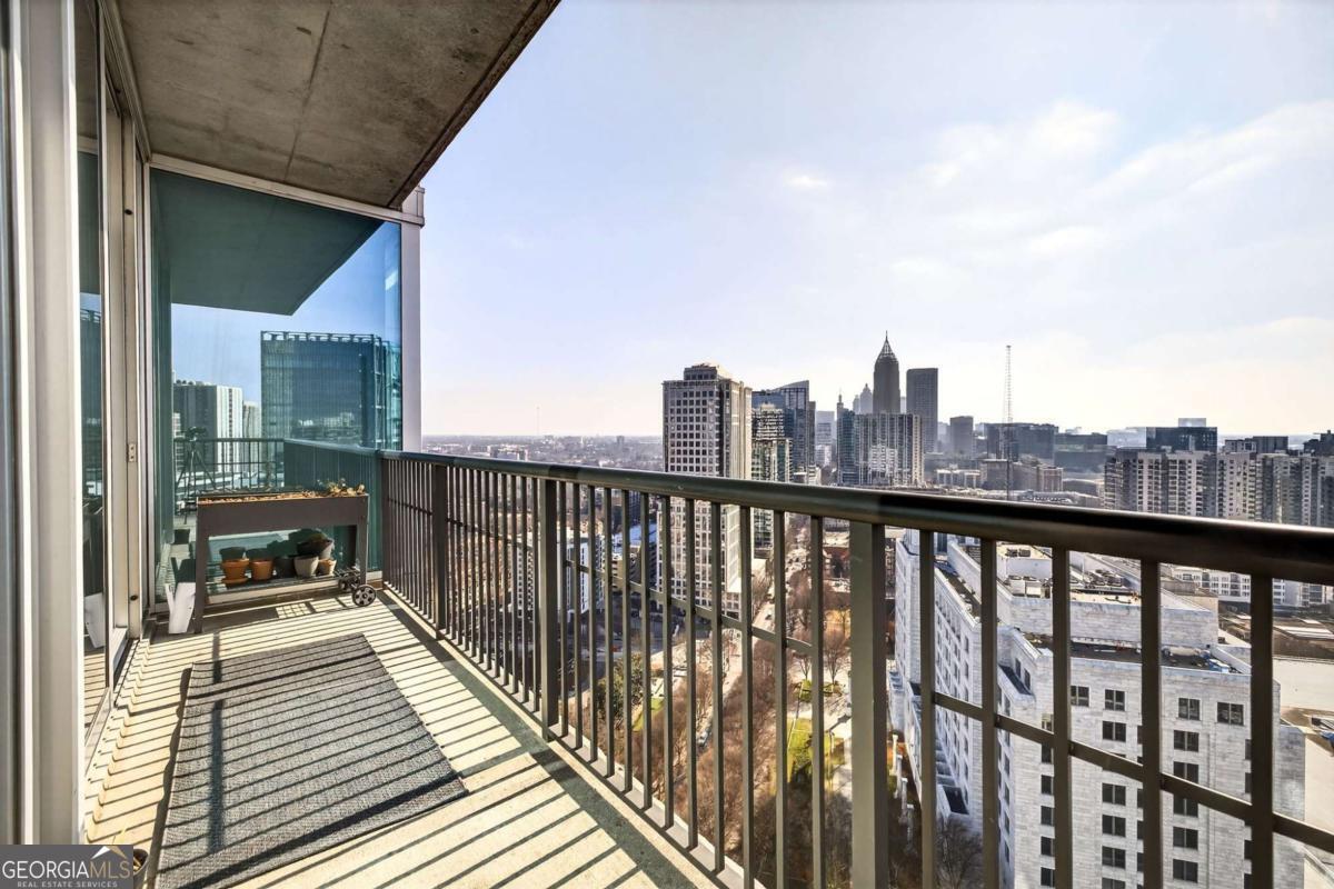 1080 Peachtree Street NE # 2611