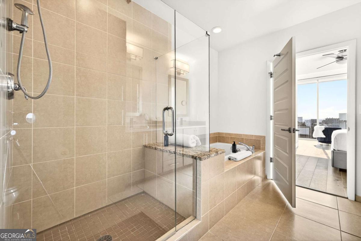 1080 Peachtree Street NE # 2611