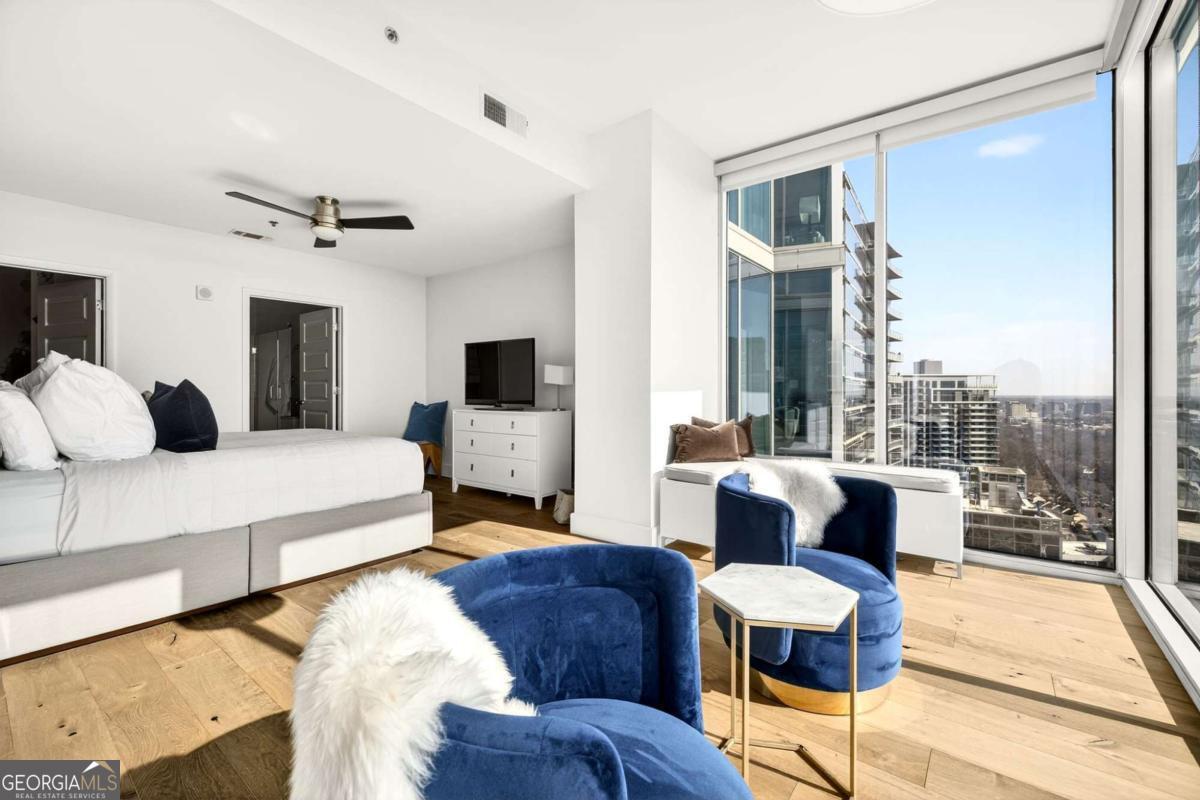 1080 Peachtree Street NE # 2611