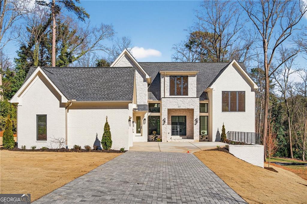 422 Hilderbrand Drive