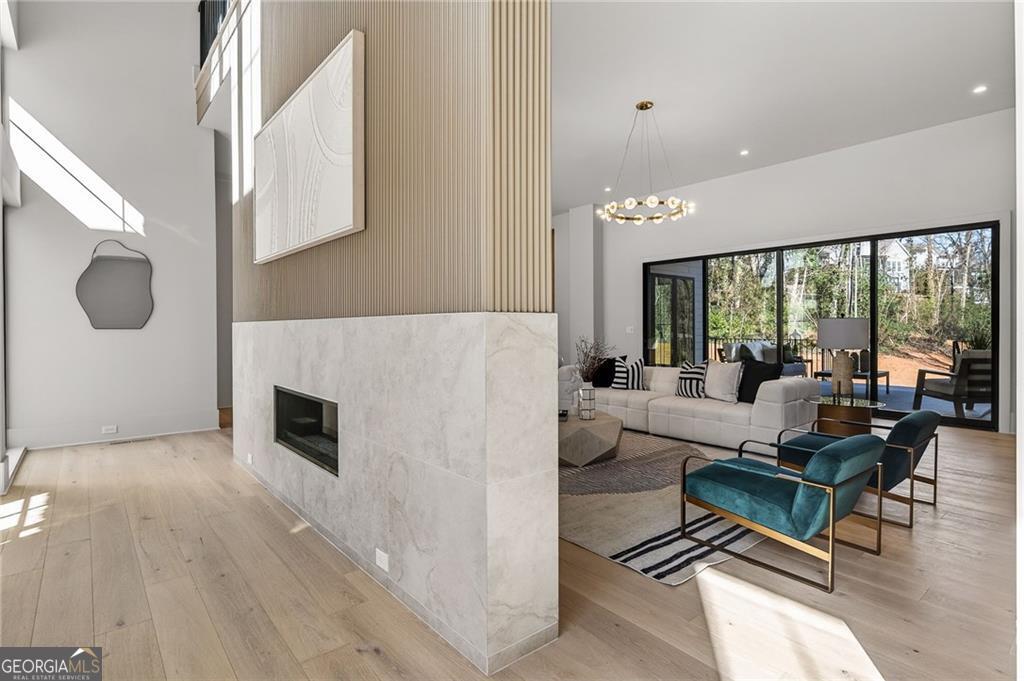 422 Hilderbrand Drive