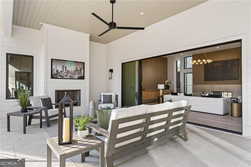 422 Hilderbrand Drive