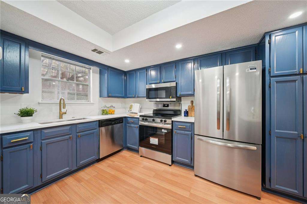 1750 Clairmont Road # 8