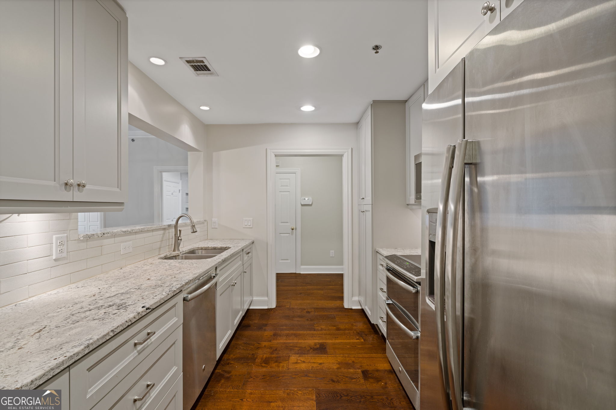 211 Colonial Homes Drive NW