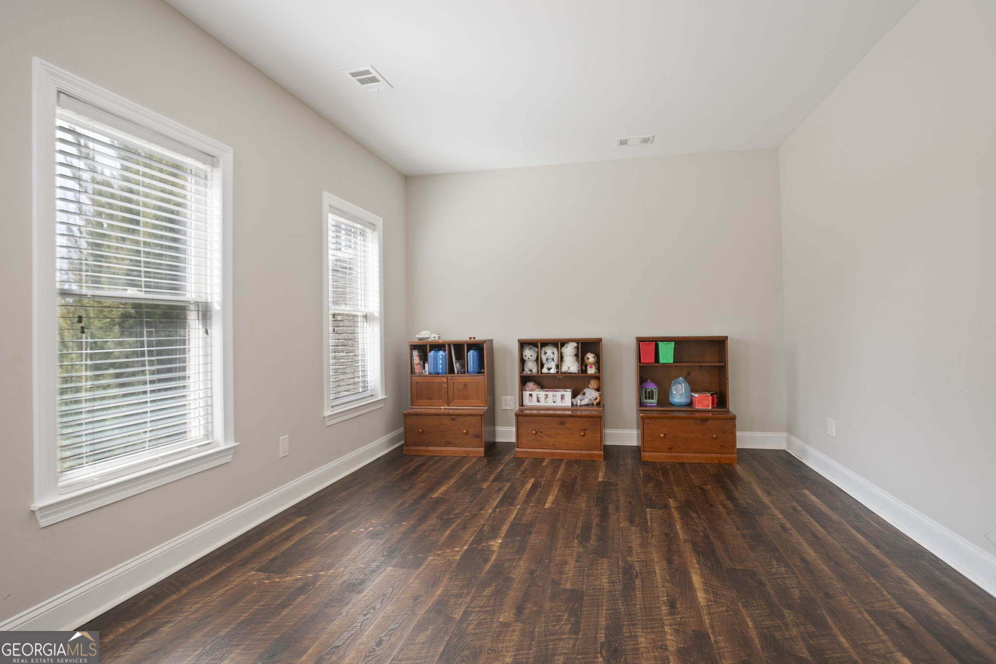 4692 Bluffside Court