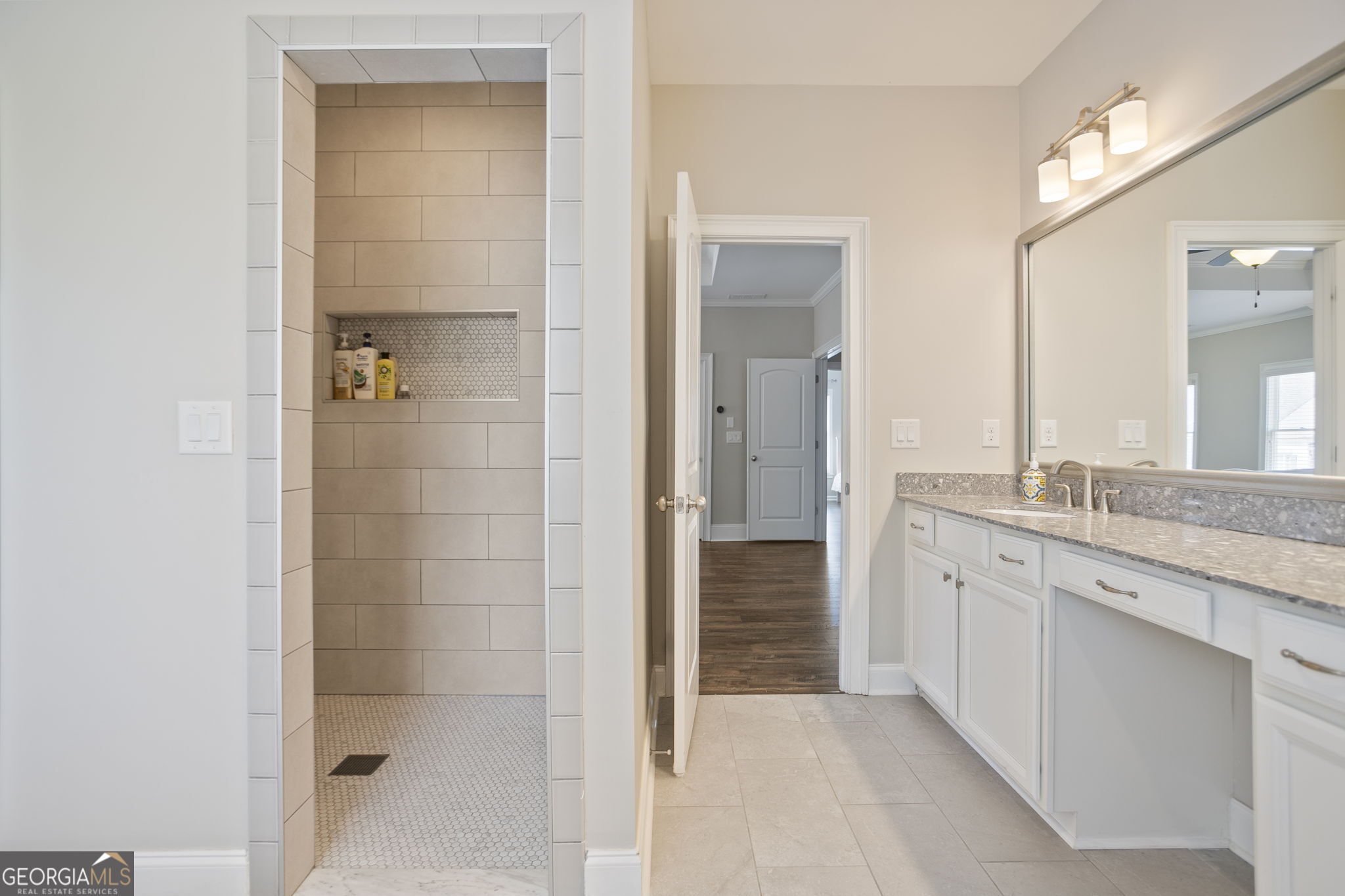 4692 Bluffside Court