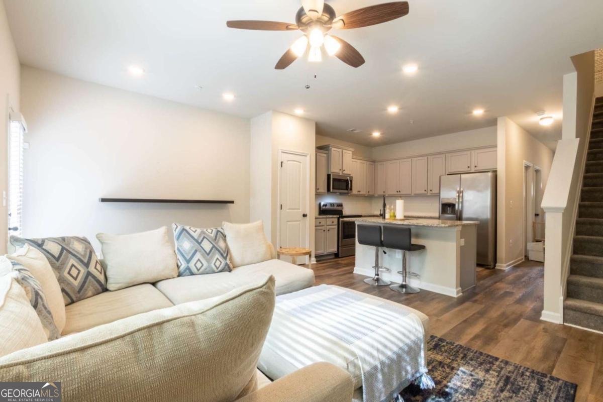 3006 Bayrose Circle # 104B