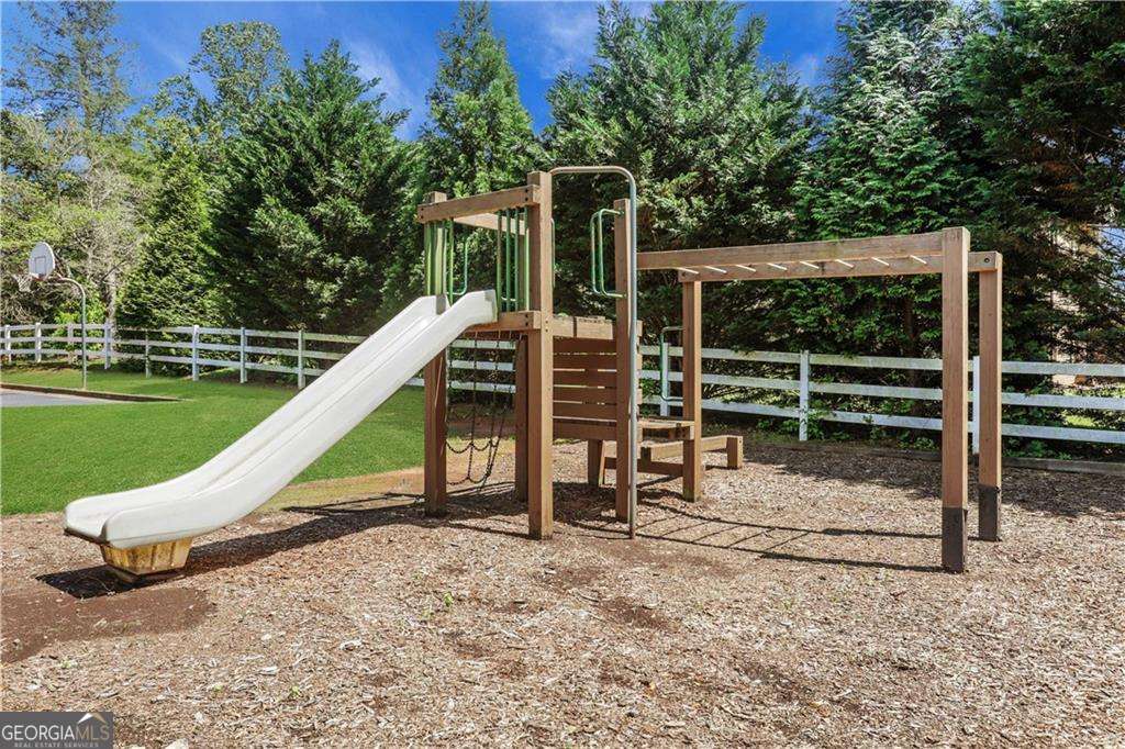 3820 Pheasant Run Trace