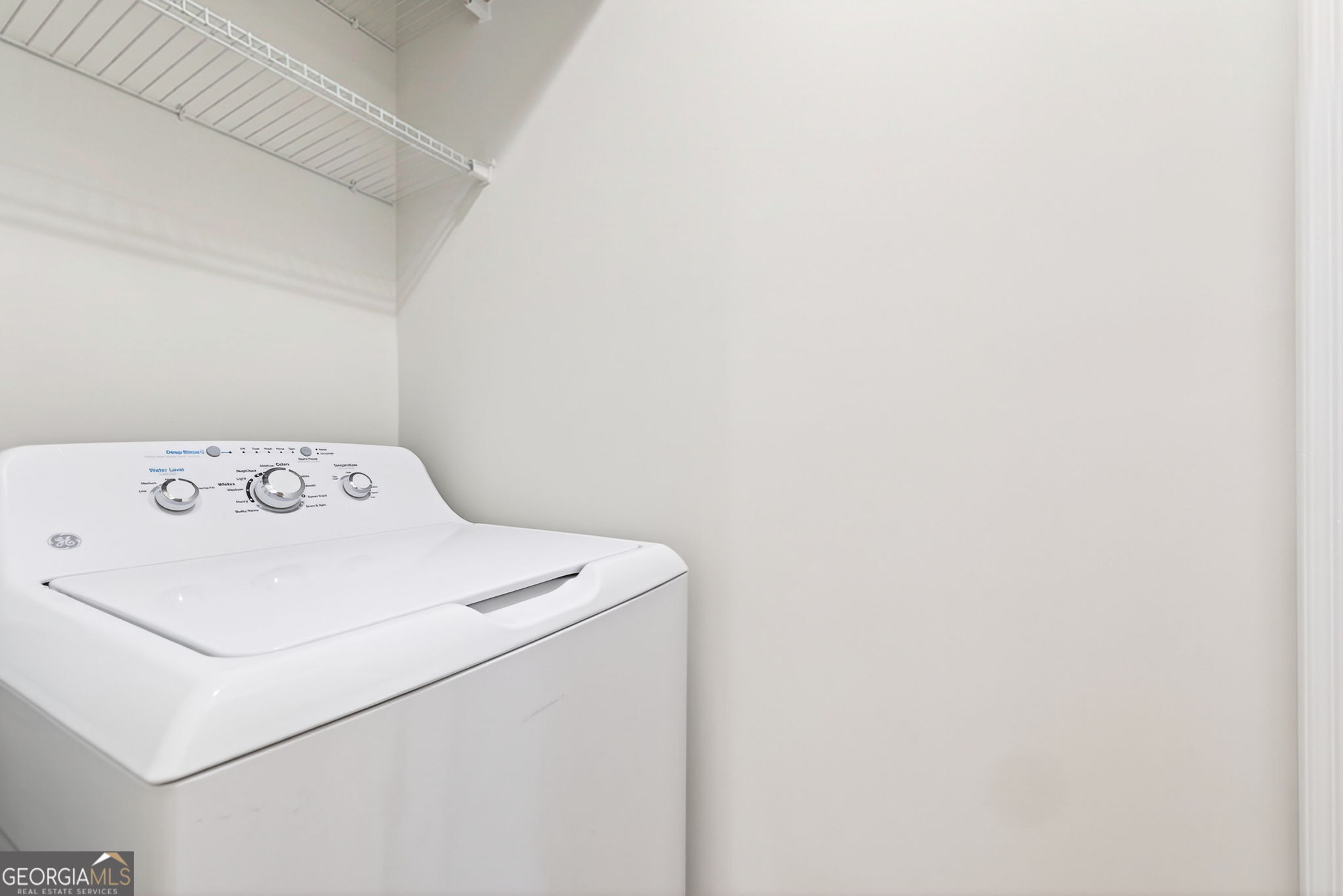 5400 Roswell Road # G3