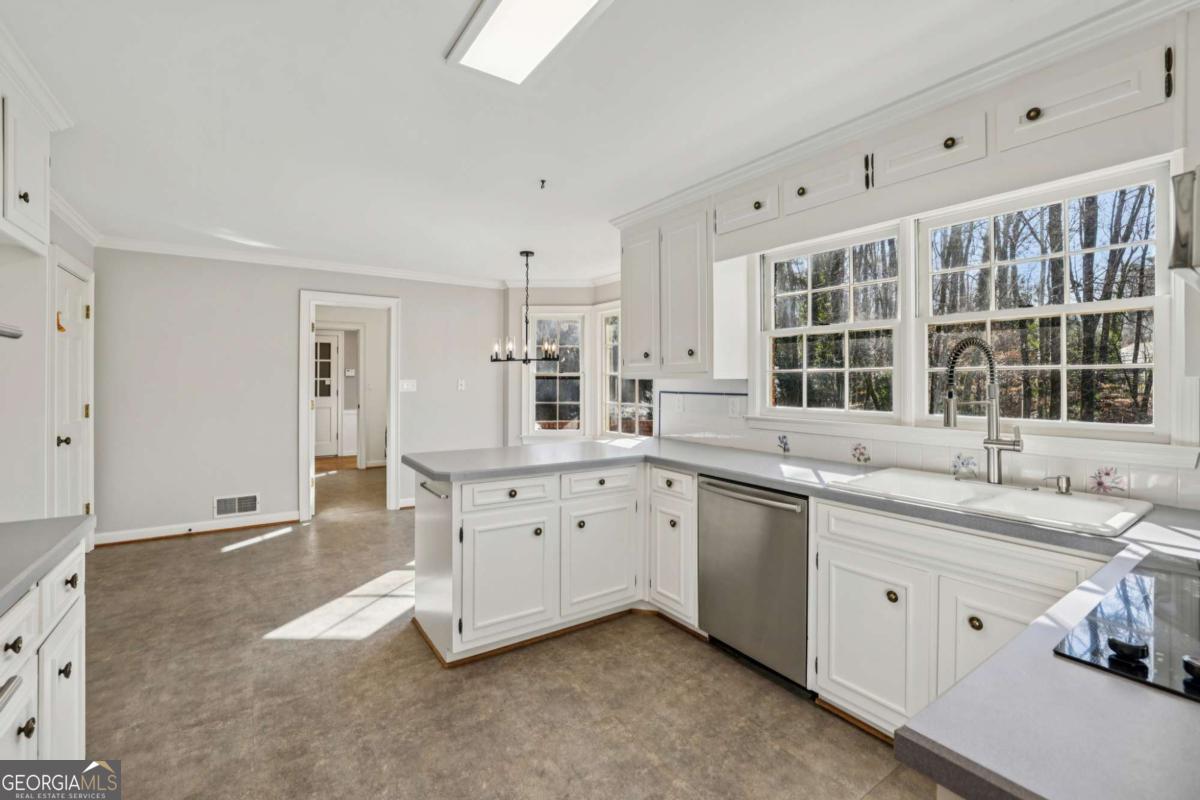 5189 Hidden Branches Circle