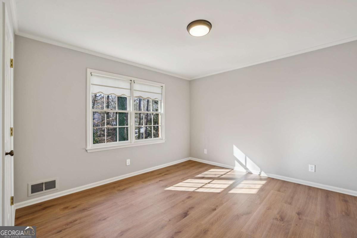 5189 Hidden Branches Circle