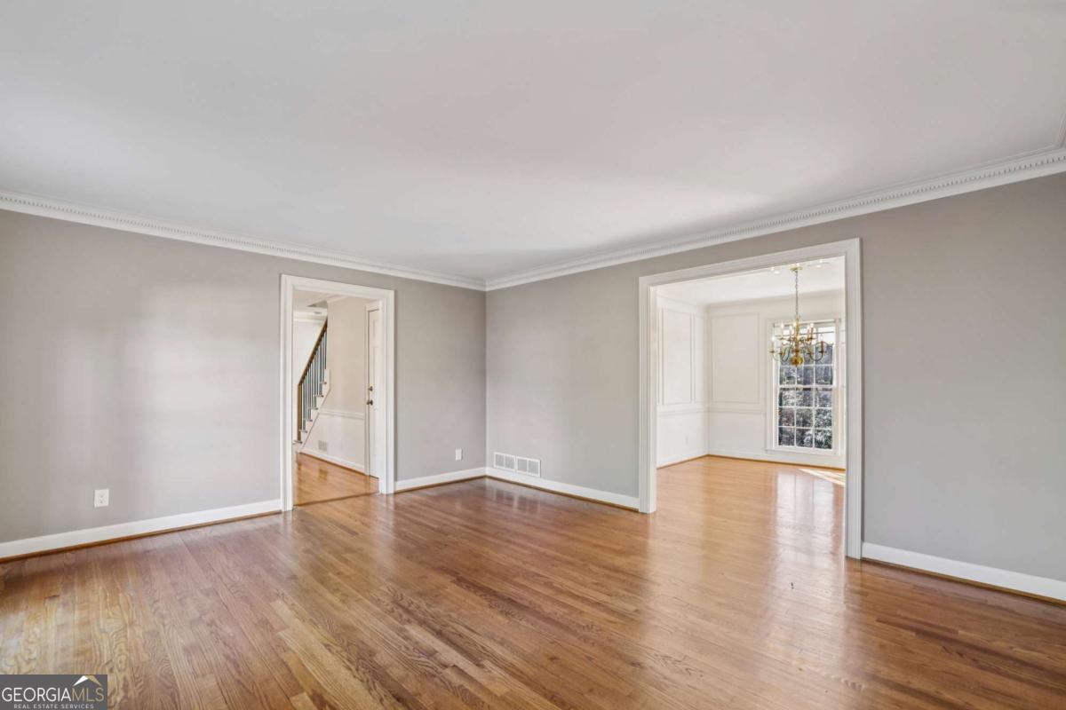 5189 Hidden Branches Circle