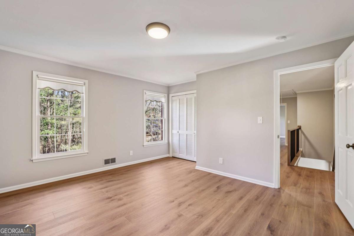 5189 Hidden Branches Circle