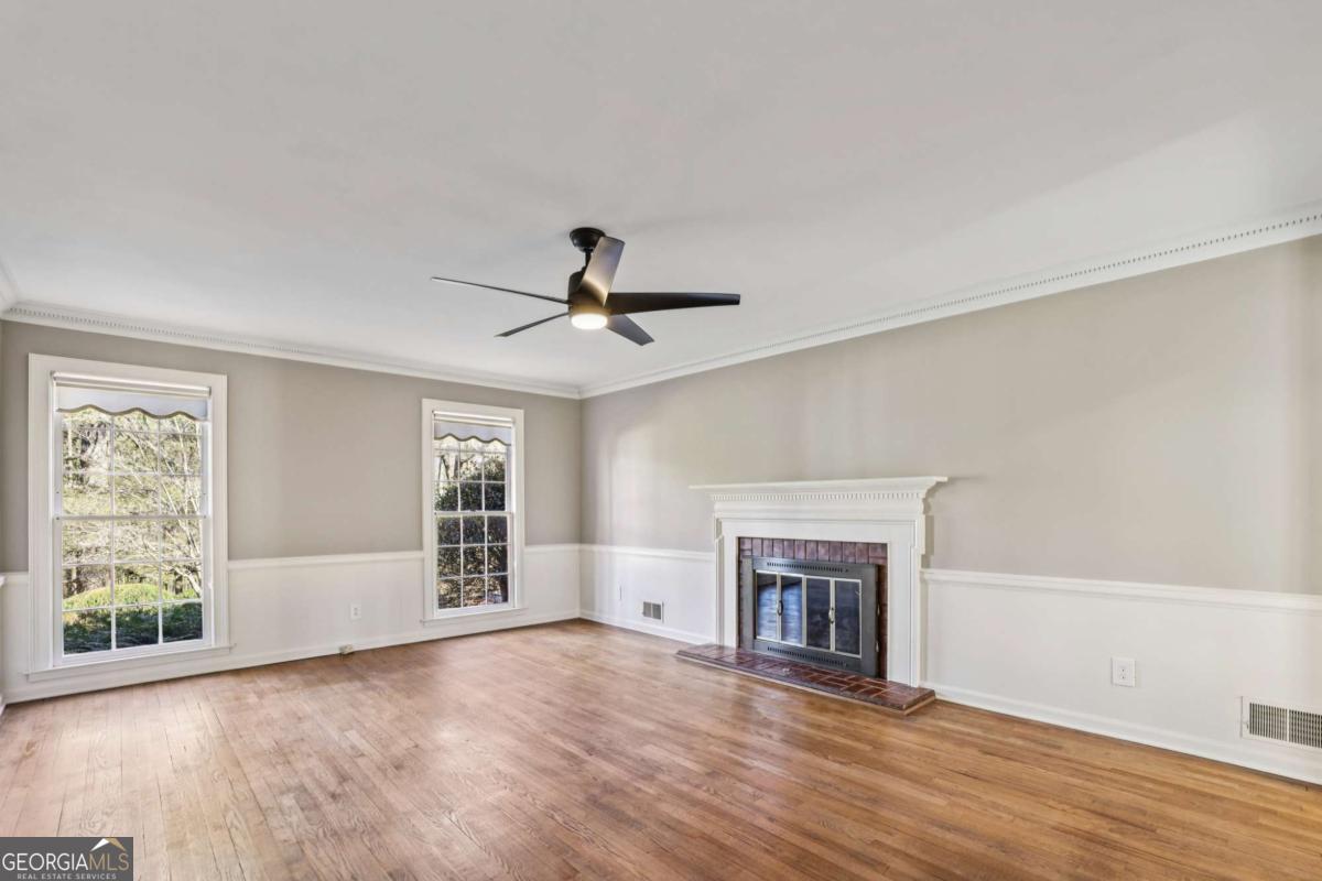 5189 Hidden Branches Circle