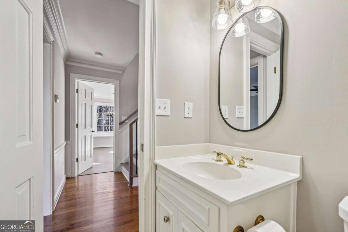 5189 Hidden Branches Circle