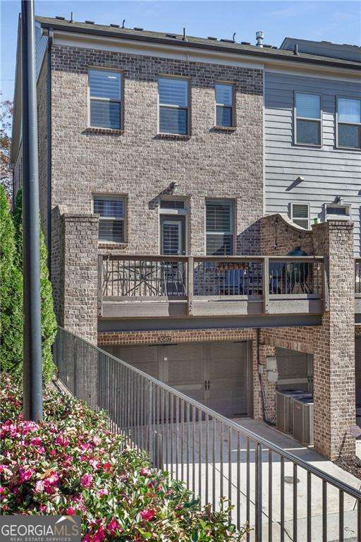 3587 Parkside Way