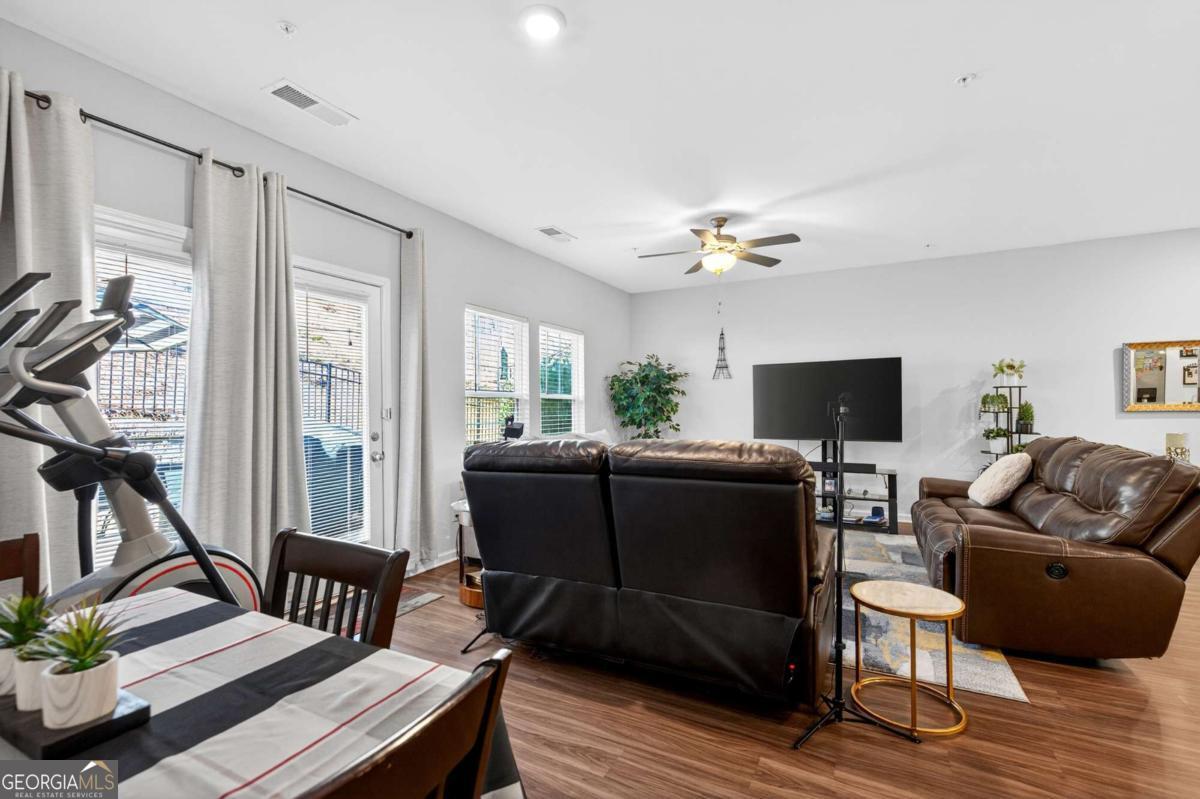 1318 Vayda Court