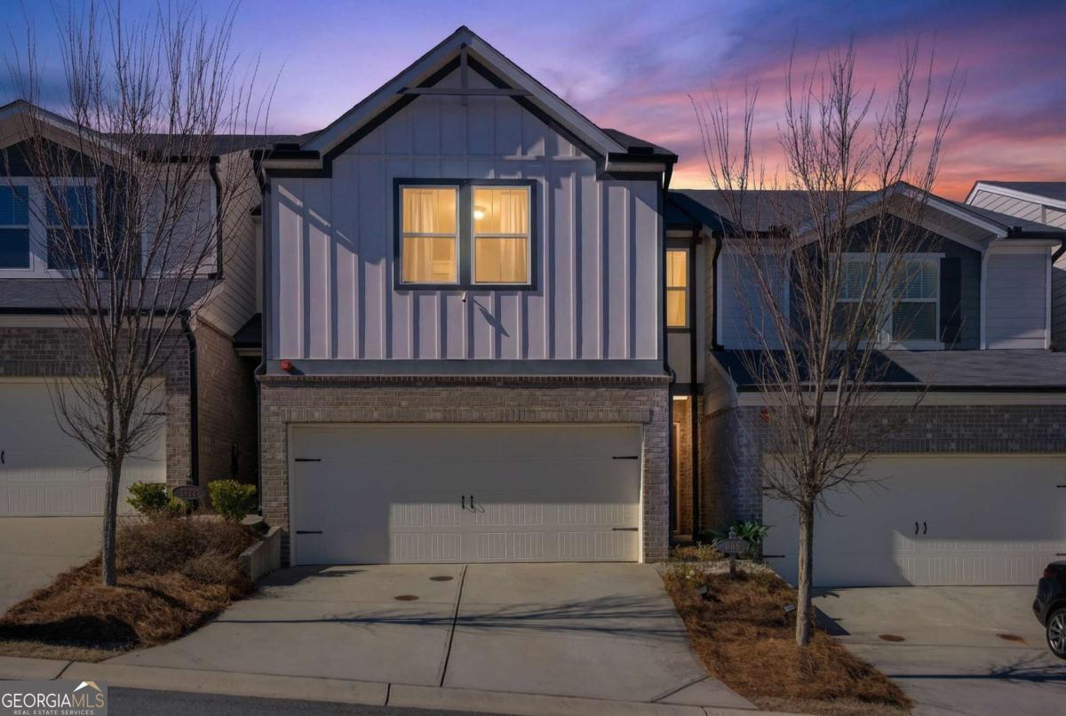 1318 Vayda Court
