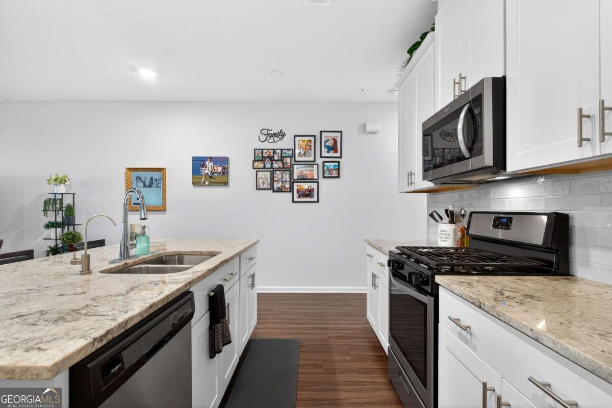 1318 Vayda Court