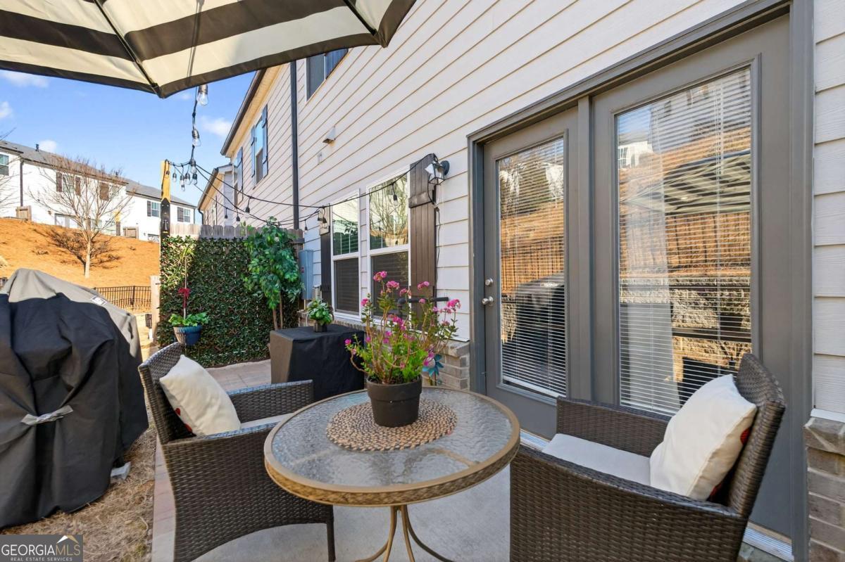 1318 Vayda Court