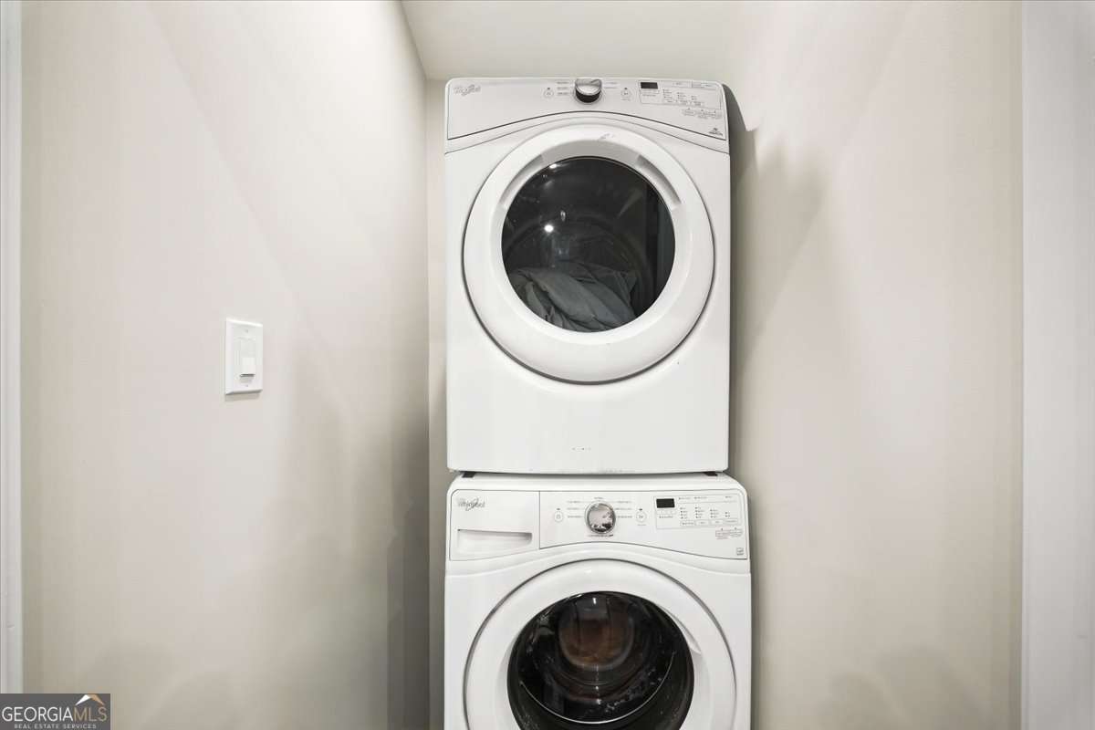 6857 Alexander Parkway