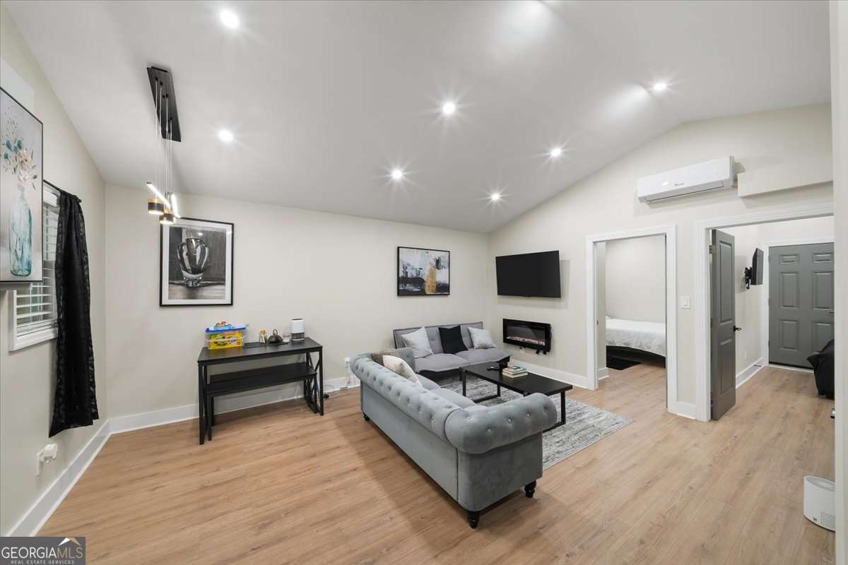 6857 Alexander Parkway