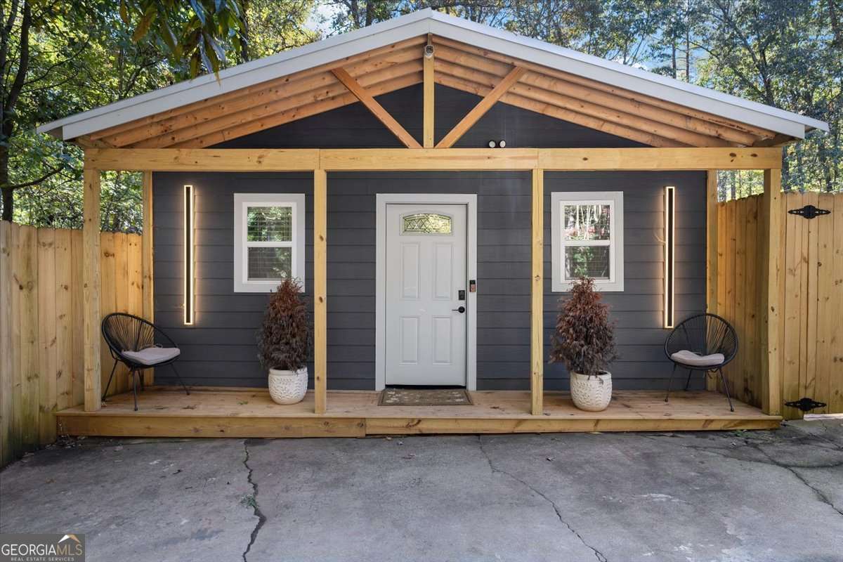 6857 Alexander Parkway